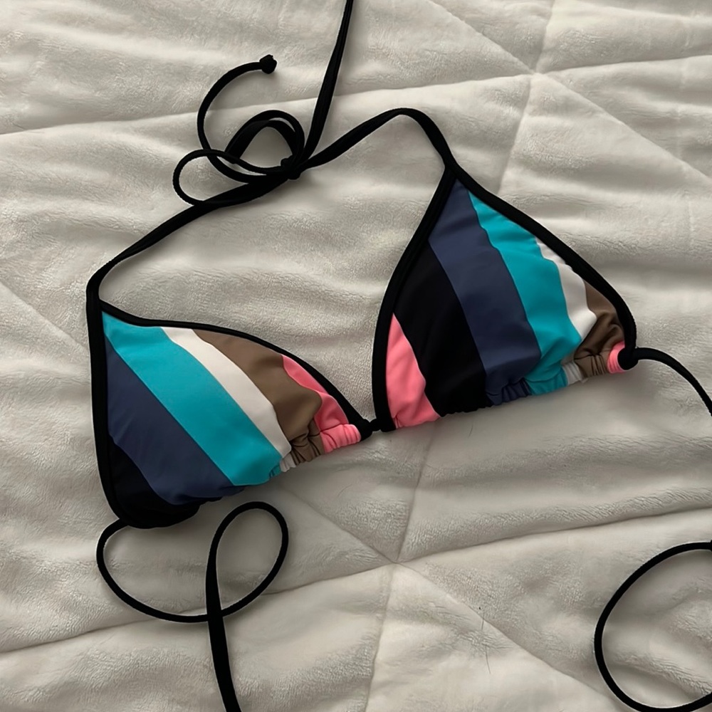 body glove colorful striped triangle top 🧤
